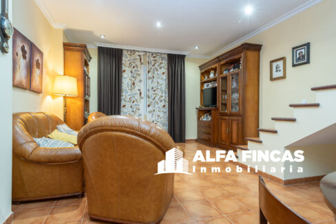 CASA CON PATIO EN CASAS DE FERNANDO ALONSO (11)