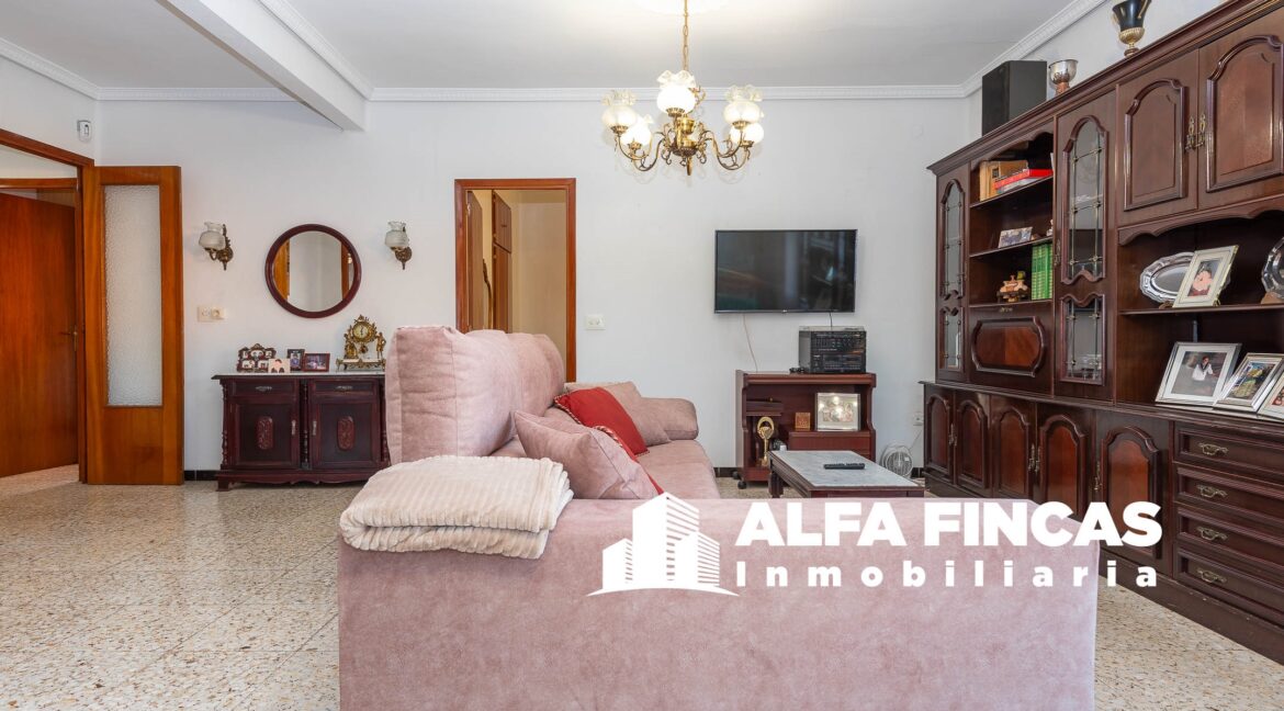 PISO CON TERRAZA EN VENTA EN SAN CLEMENTE (1)