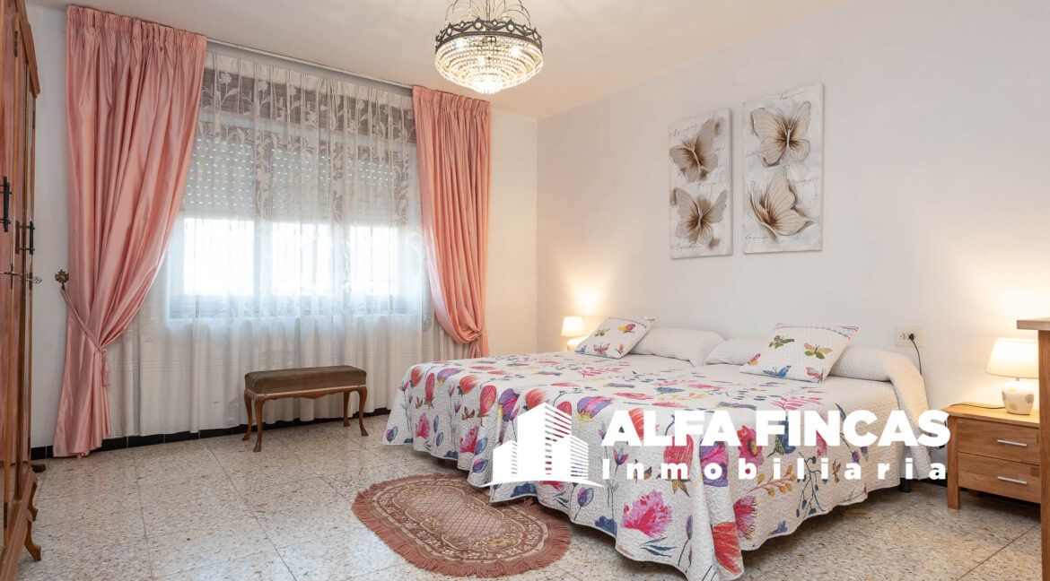 PISO CON TERRAZA EN VENTA EN SAN CLEMENTE (5)