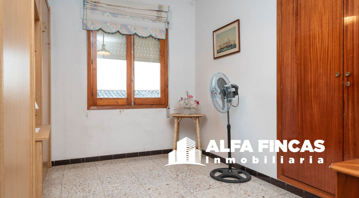 PISO CON TERRAZA EN VENTA EN SAN CLEMENTE (7)