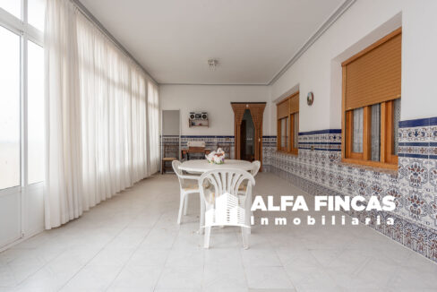 CASA CON PATIO Y GARAJE EN LA ALBERCA DE ZANCARA (26)