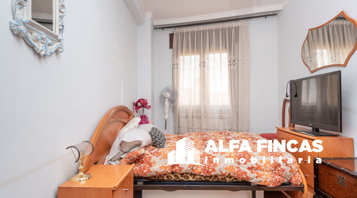 PISO EN VENTA EN SAN CLEMENTE (3)