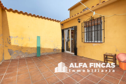 CASA CON PATIO Y TERRAZA EN VILLAR DE LA ENCINA (7)