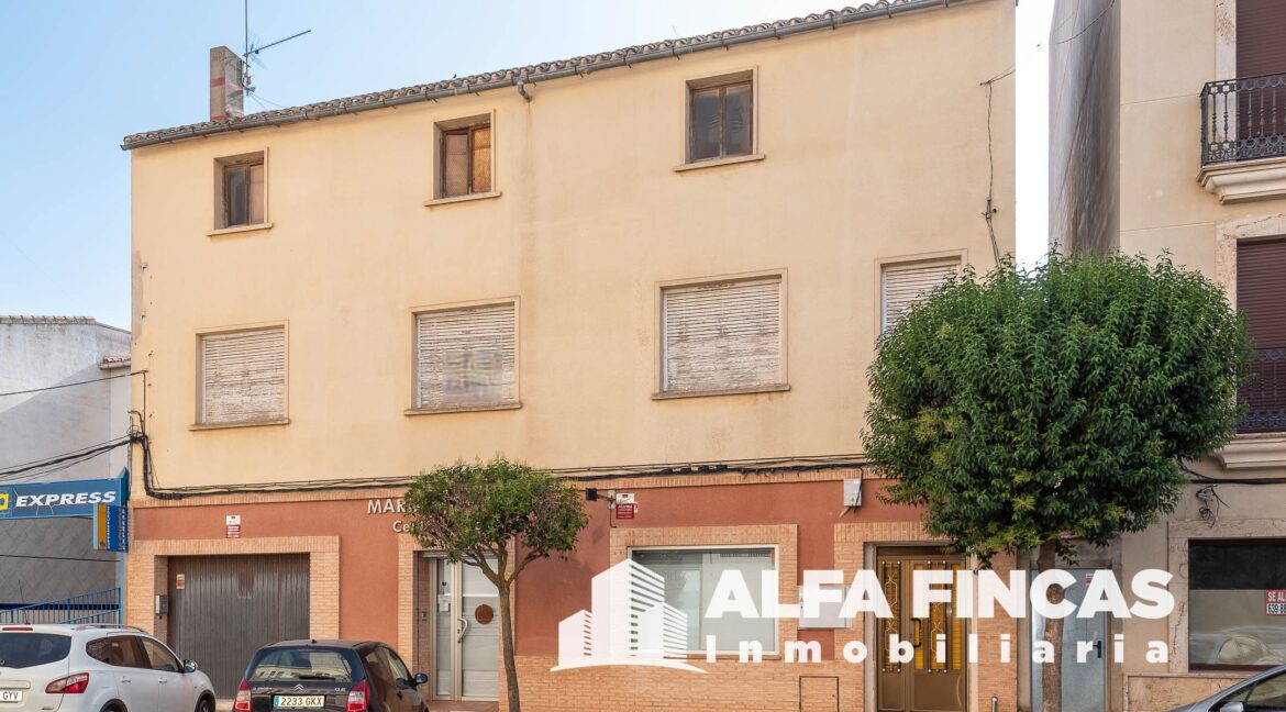 CASA Y LOCAL EN VENTA EN SAN CLEMENTE (25)