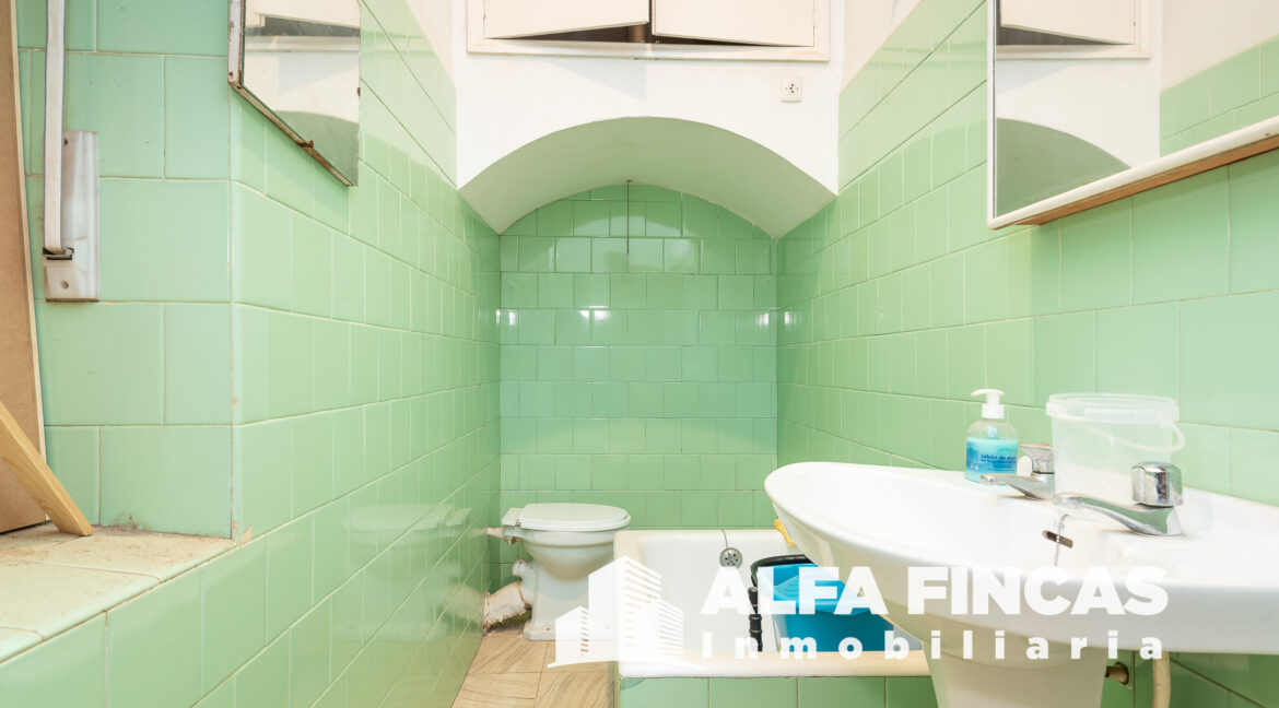 CASA Y LOCAL EN VENTA EN SAN CLEMENTE (8)