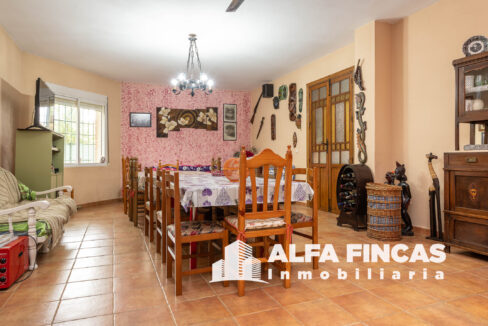 CASA EN VENTA CON PATIO EN SAN CLEMENTE (1)