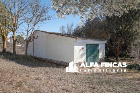 CASA CON PATIO Y GARAJE EN CASALONGA (14)